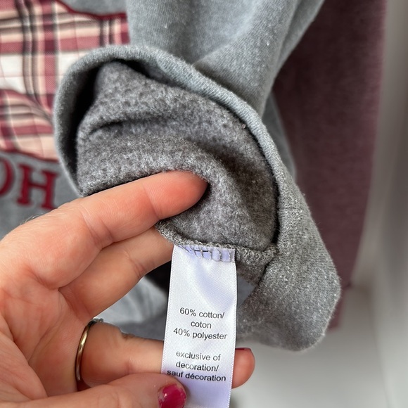 Maurice’s long sleeve sweatshirt plaid deer gray burgundy size 2 2x - Picture 4 of 5